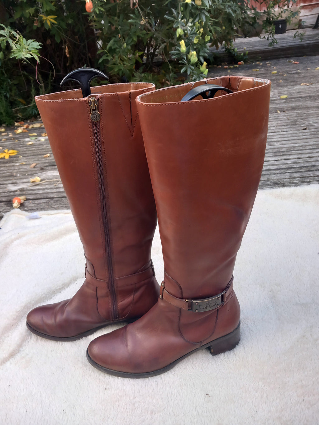 Uk 6 Etienne Aigner boots