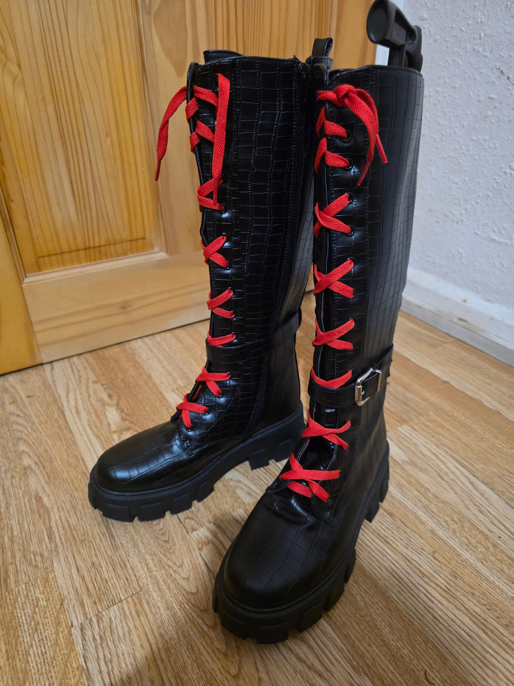 Uk 5 Ladies goth punk chunky boots